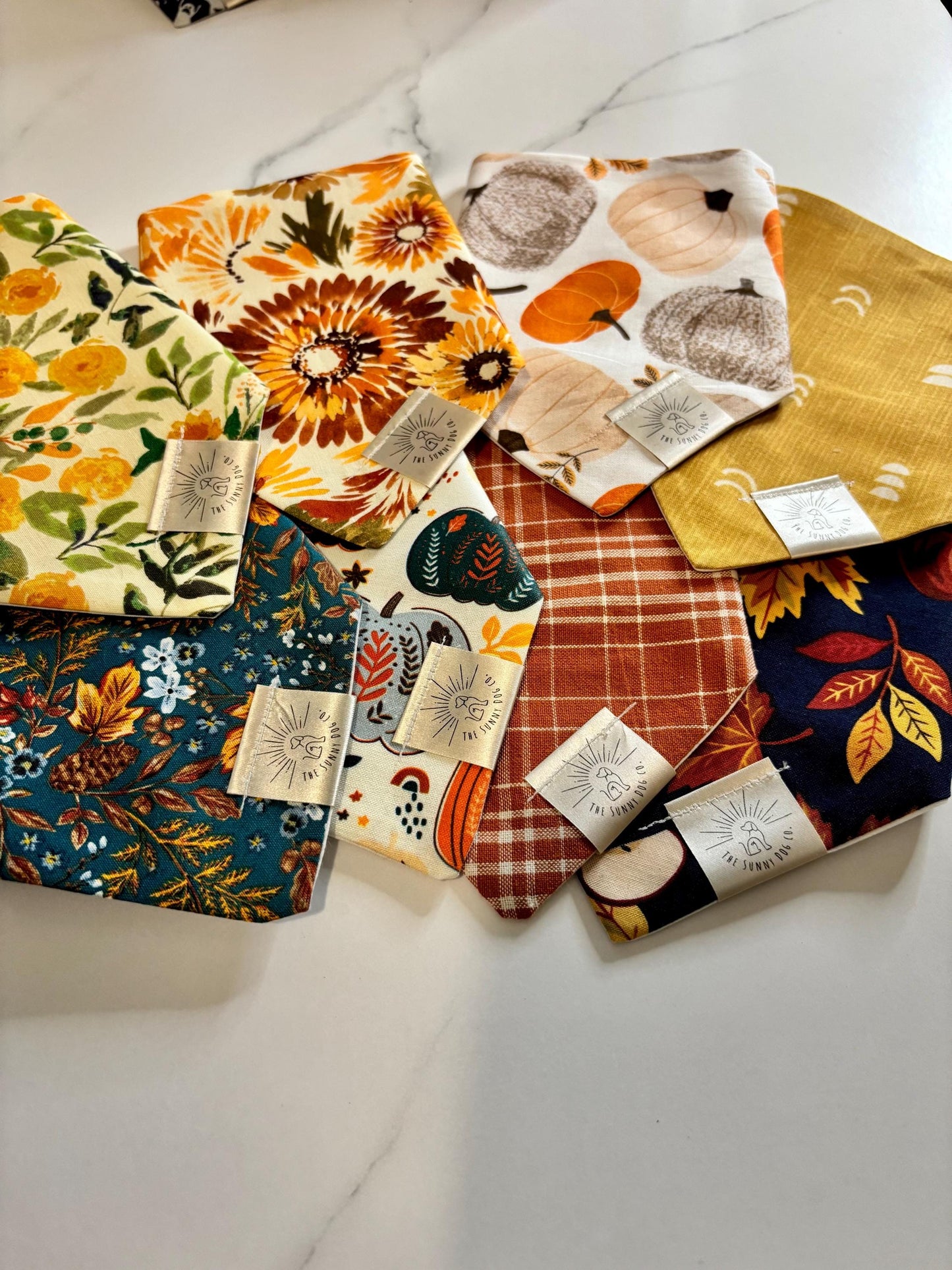 Over the Collar Dog Bandana-Apple Picking-Personalized Dog Bandana-Customized Dog Bandana-Dog Gift-Thanksgiving Bandana-Fall Bandana
